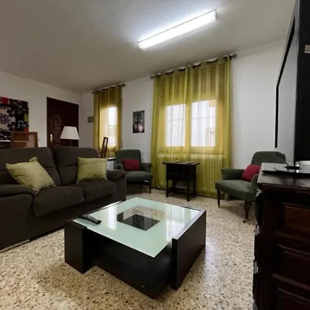 Country house Esplus Binefar